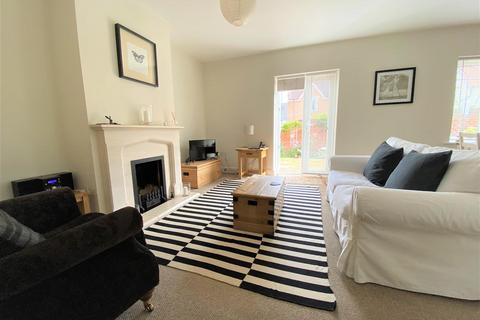 2 bedroom detached house for sale, Black Barn Close, Lower Somersham IP8