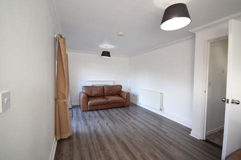 2 bedroom terraced house to rent, Sedgeberrow Covert, Kings Norton B38