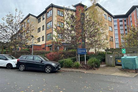 2 bedroom flat for sale, Queensway, Oldbury