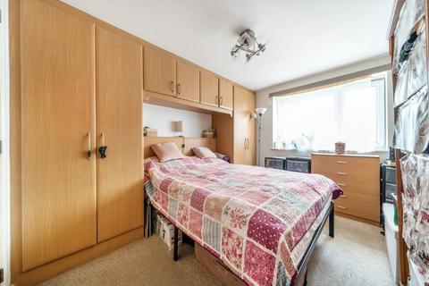 2 bedroom apartment for sale, Broadway, London