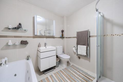 19 Beacon Grove, Carshalton, SM5 3BA