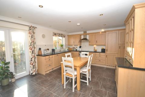 4 bedroom detached house to rent, Cricket Meadow, Prees, Whitchurch