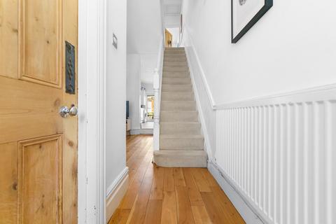 21 Amesbury Road, Cardiff, CF23 5DW