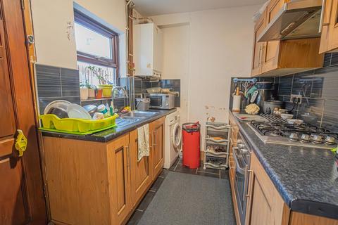 2 bedroom terraced house for sale, Grove Avenue, Birmingham B21