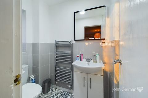 74 Ampleforth Drive, Stafford, ST17 4TR