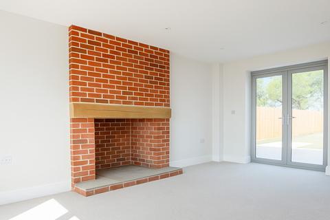 3 bedroom detached house for sale, Church Road, Stowmarket IP14