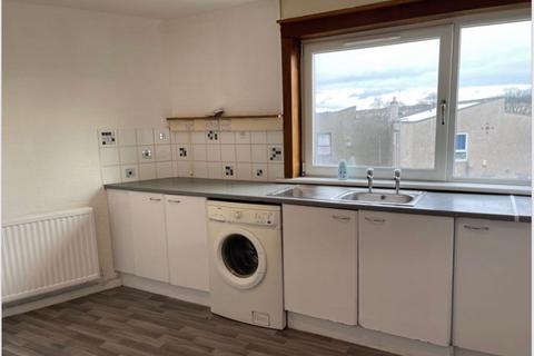 2 bedroom flat to rent, Mossgiel Road, Glasgow G67