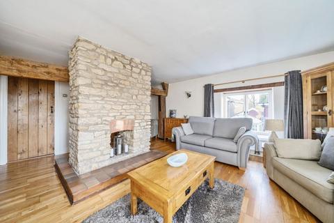 3 bedroom barn conversion for sale, West Tithe Barn, Church End, Bedford