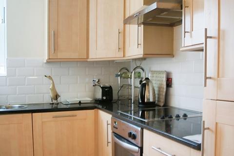 2 bedroom apartment for sale, Glenwood Villas, Horsforth LS18