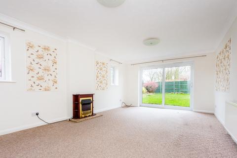 3 bedroom detached bungalow for sale, Hall Avenue, Rushden NN10