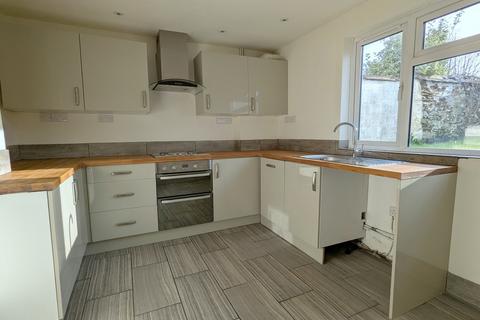 3 bedroom terraced house to rent, Truro