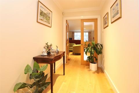 3 bedroom flat for sale, The Garden House, Woking GU21