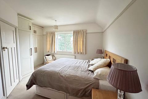 332 Cromwell Lane, Burton Green, Kenilworth, CV8 1PL