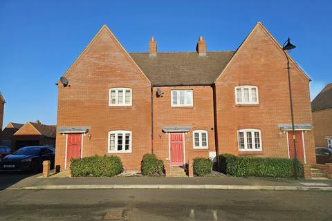 2 bedroom terraced house for sale, Foxhills Way, Brackley