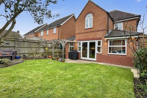 4 bedroom detached house for sale, Robin Ride, Brackley