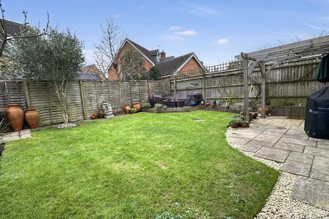 4 bedroom detached house for sale, Robin Ride, Brackley