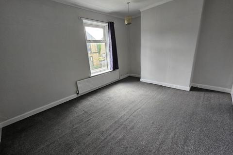 3 bedroom terraced house to rent, Dodworth Road, Barnsley