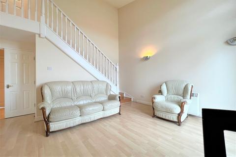 3 bedroom apartment to rent, Felixstowe Court, E16