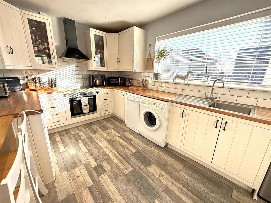 Breakfast kitchen