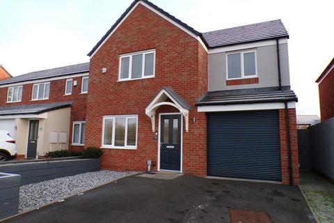 4 bedroom detached house to rent, Lamplight Way, Cannock WS12