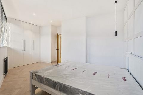 undefined, Melbourne Grove, London SE22