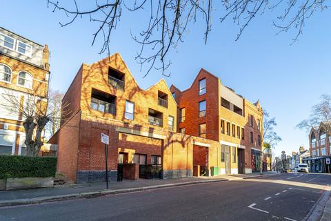 2 bedroom apartment for sale, Causton Road, Highgate N6