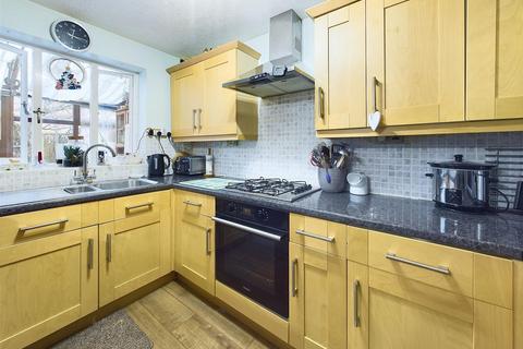 3 bedroom semi-detached house for sale, Whitebeam Close, Longlevens, Gloucester