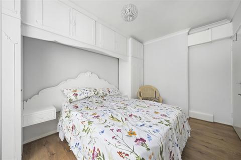 2 Florida Street, London, E2 6AL