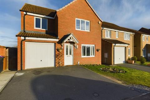 4 bedroom detached house to rent, Crucible Close, North Hykeham, Lincoln