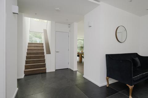 5 bedroom detached house for sale, Richmond TW10