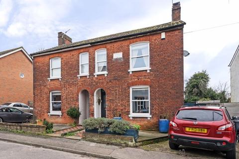 3 bedroom semi-detached house for sale, Albert Road, Tonbridge, TN9 2SR