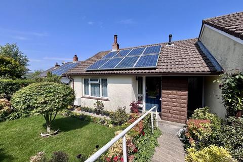 1 bedroom bungalow for sale, Penllwyn Estate, Llanelly Hill, Abergavenny