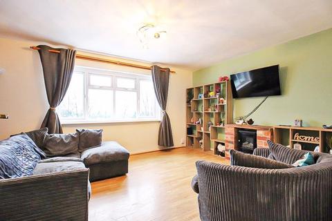 26 Ettymore Close, Dudley, DY3 3SP