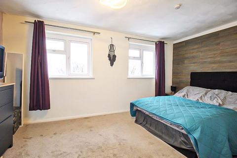 26 Ettymore Close, Dudley, DY3 3SP