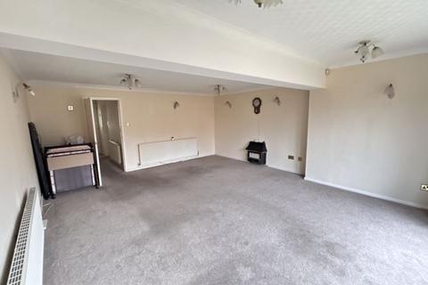 30 Amberley Green, Great Barr, Birmingham, B43 5TJ