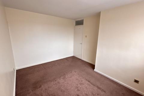 30 Amberley Green, Great Barr, Birmingham, B43 5TJ