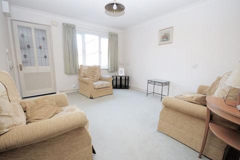 1 bedroom retirement property for sale, Hamble Court, Stubbington, PO14