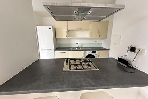 2 bedroom apartment to rent, Violet Road, London E3