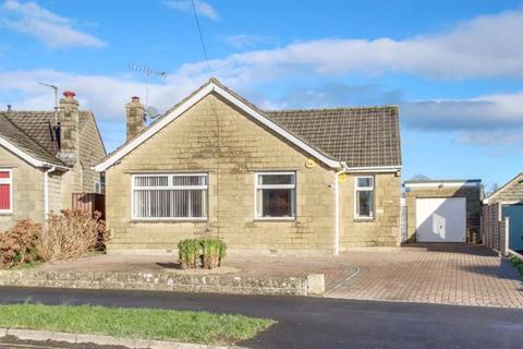 3 bedroom detached house to rent, Delamere Road, Trowbridge