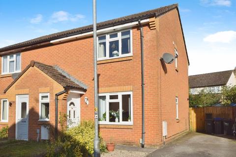 3 bedroom semi-detached house for sale, Cooks Close, Salisbury                                                                              *VIDEO TOUR*