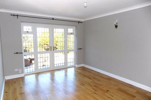 4 bedroom detached house for sale, Scarborough Drive, Minster