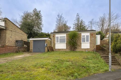 3 bedroom detached house for sale, Rochester Way, Crowborough