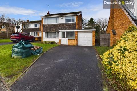 3 bedroom detached house for sale, Corran Road, Stafford ST17