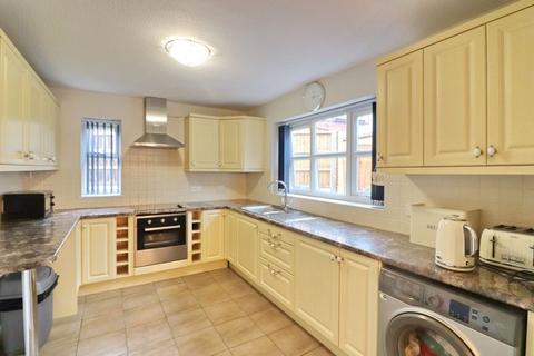 3 bedroom detached house for sale, Fellfoot Close, Manchester M28