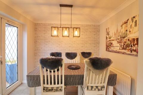 3 bedroom detached house for sale, Fellfoot Close, Manchester M28