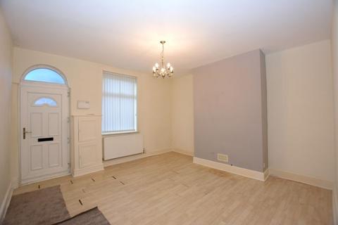 2 bedroom terraced house to rent, Oak Street, Tyldesley