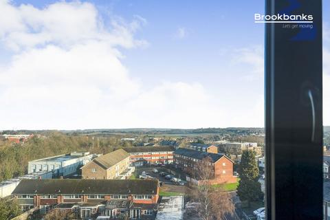 2 bedroom flat for sale, Horizon House, Azalea Drive, Swanley, Kent, BR8