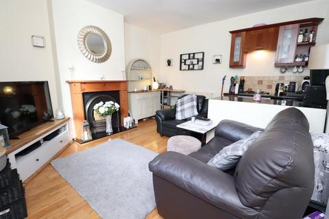 1 bedroom house to rent, Arthur Street, Farsley, Pudsey, West Yorkshire, UK, LS28