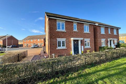 4 bedroom detached house for sale, Fry Grove, Flitwick, Bedfordshire, MK45 1GJ