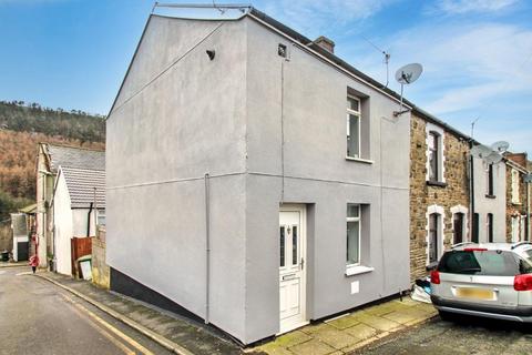 3 bedroom end of terrace house for sale, Abertillery NP13